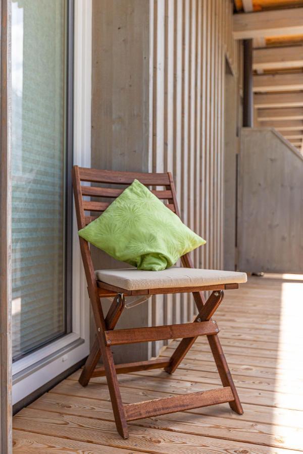 Alpine Appartement Top 3 By Aa Holiday Homes Тауплиц Екстериор снимка